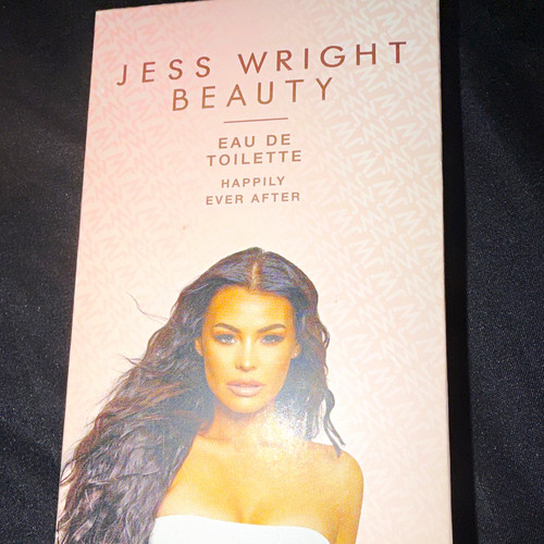 Jess wright beauty - jess,